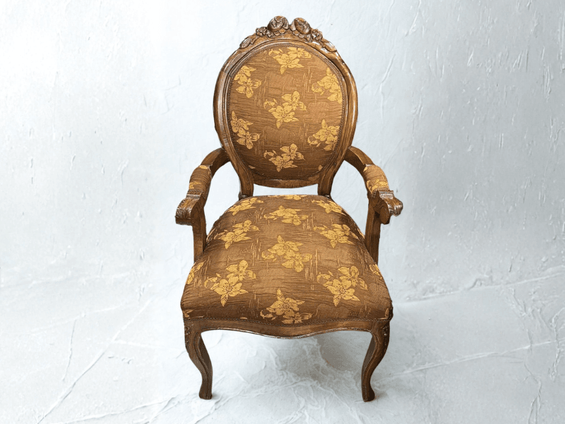 Silla Capitoné